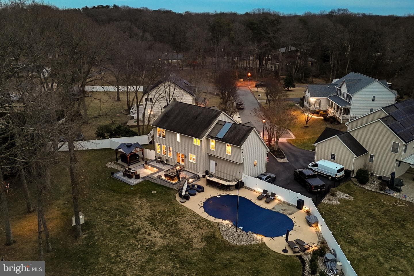 718 Penny Court photo 6
