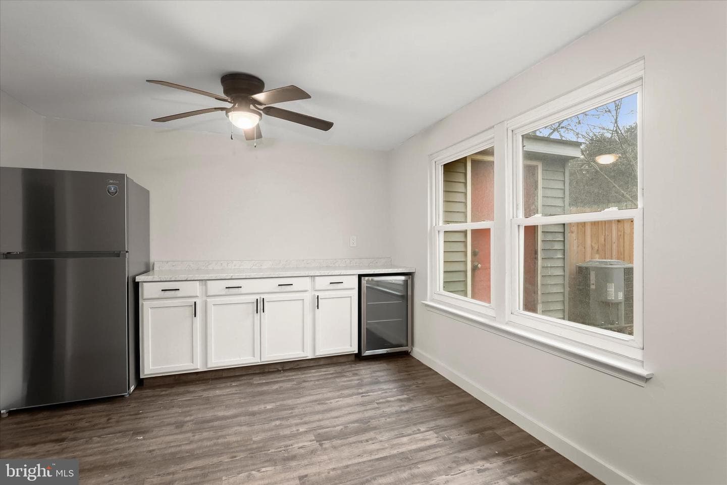 6435 Grafton Garth Court photo 14