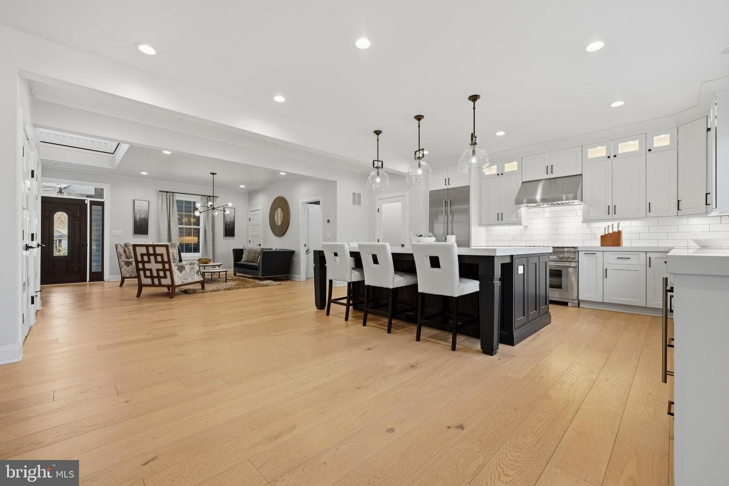 3590 S River Terrace photo 12