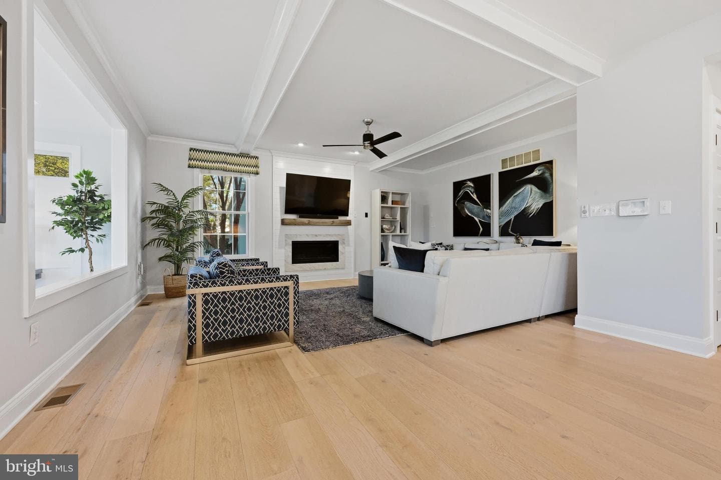 3590 S River Terrace photo 23