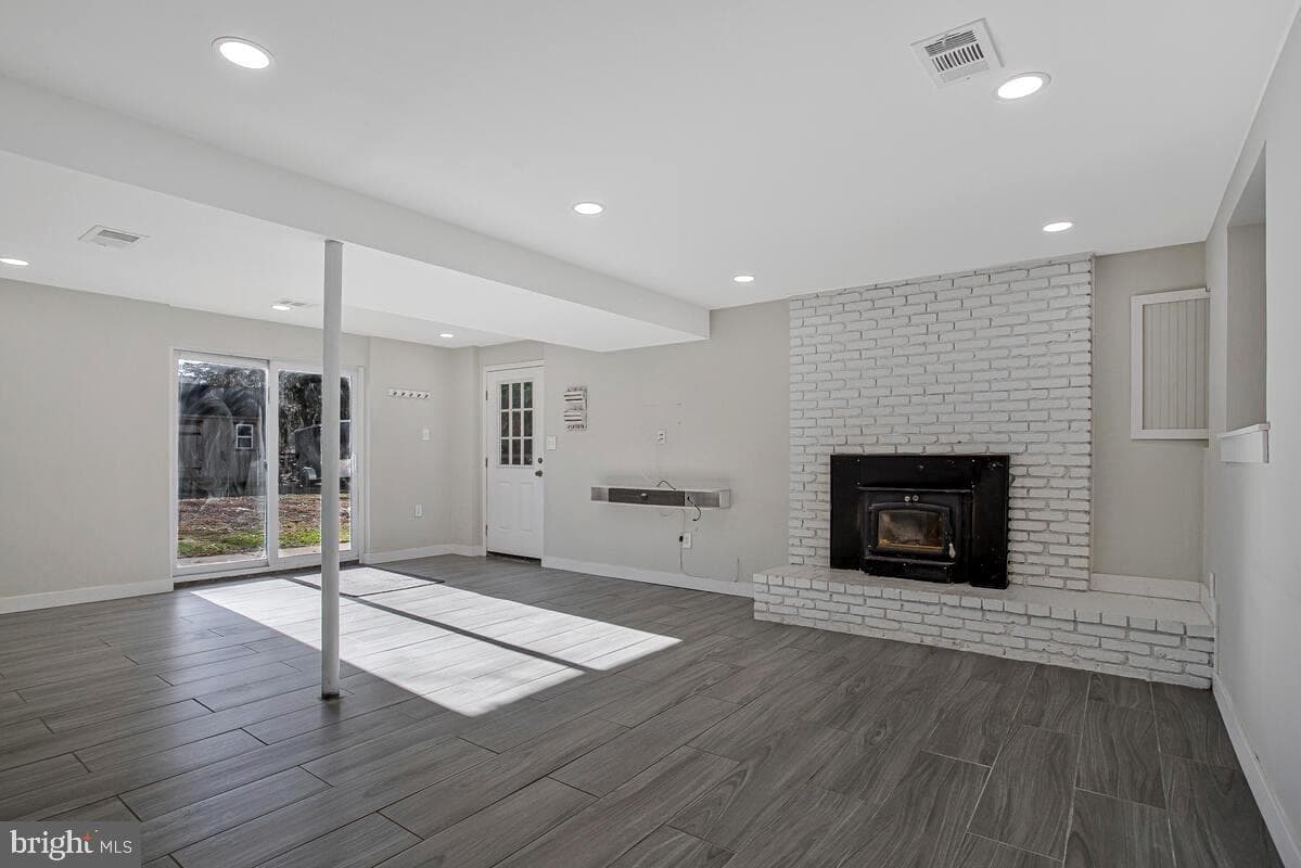 735 Whitehall Beach Road photo 19