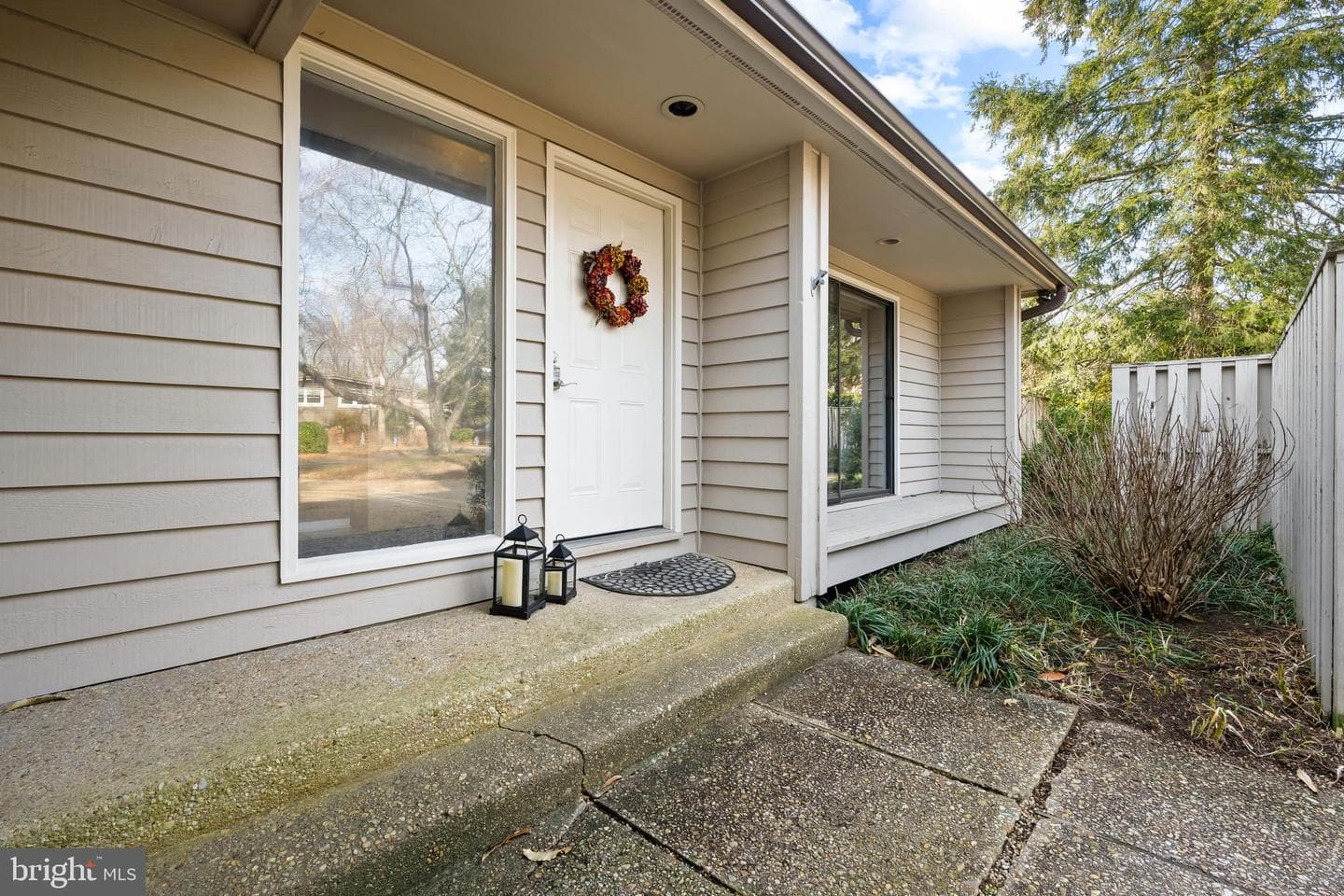 1403 Corey Lane photo 4