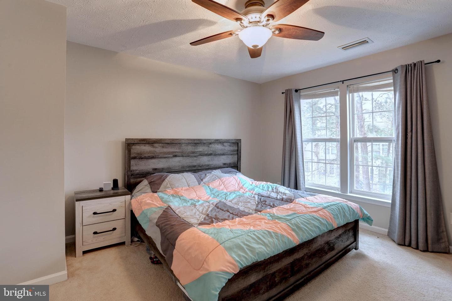 207 Foxmanor Lane photo 8
