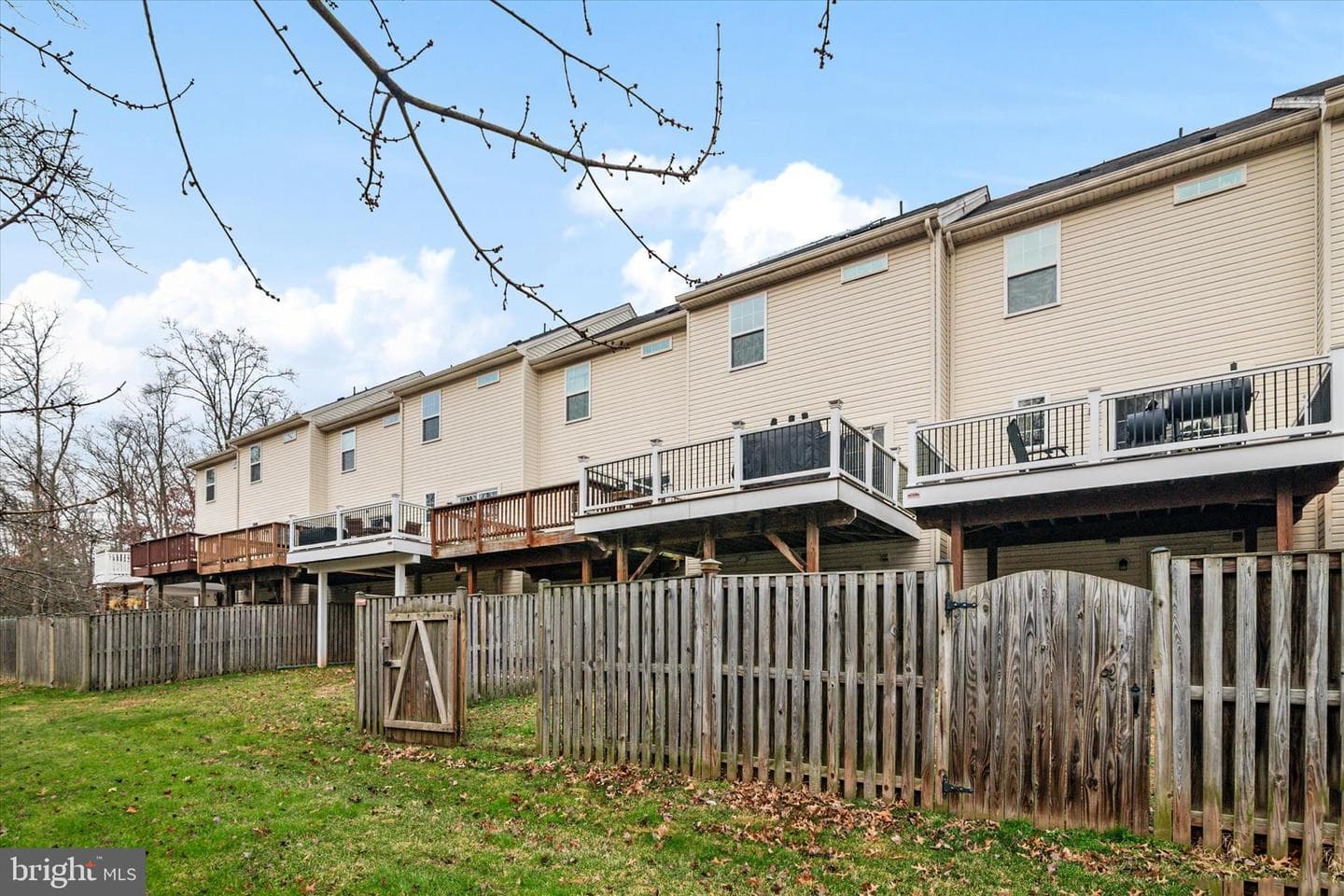 1013 Sithean Way photo 28