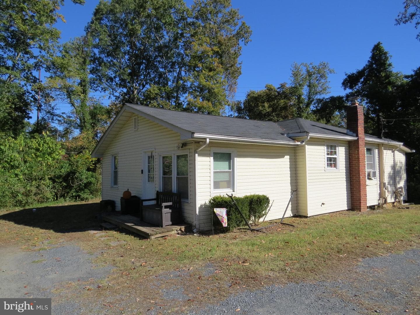 438 Burns Crossing Road photo 3