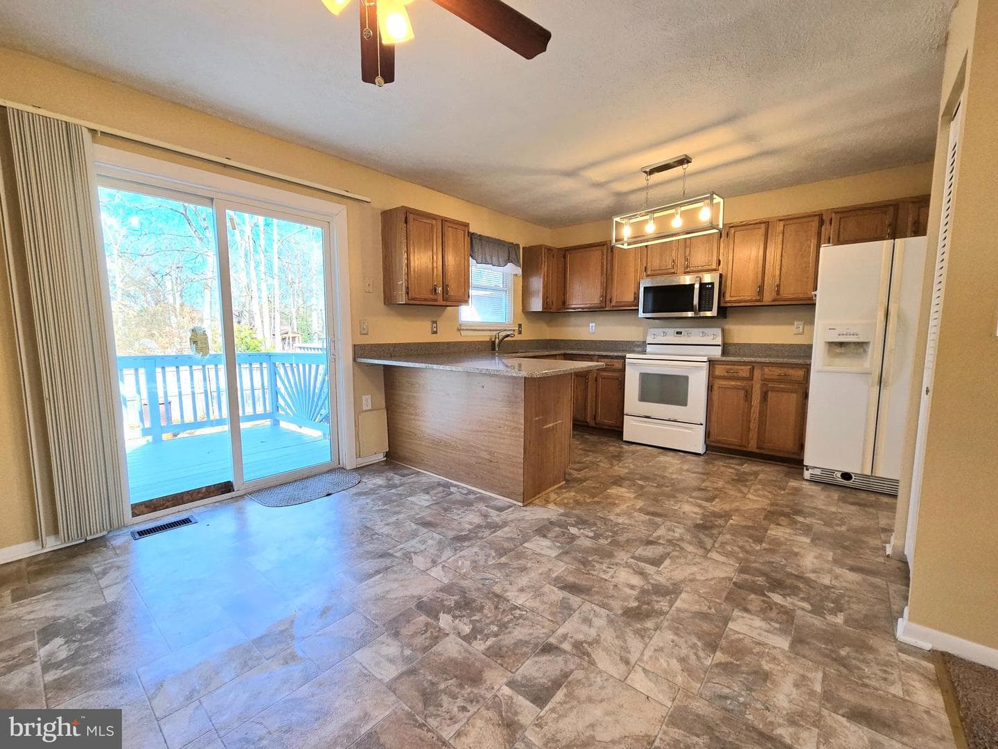 668 209th Street photo 5