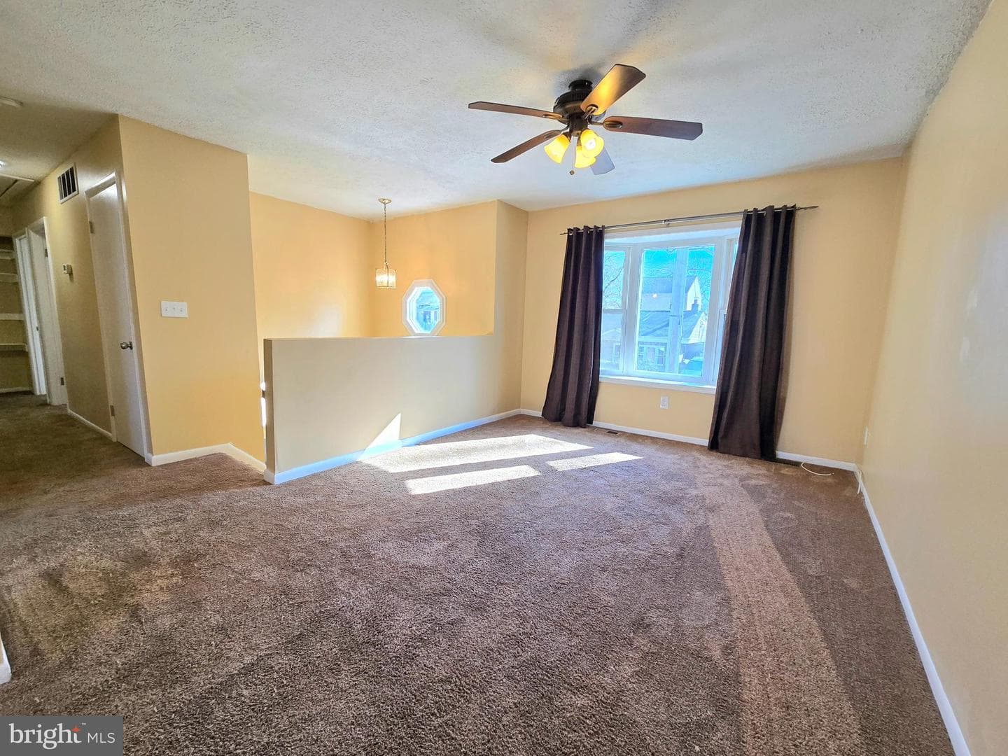 668 209th Street photo 8