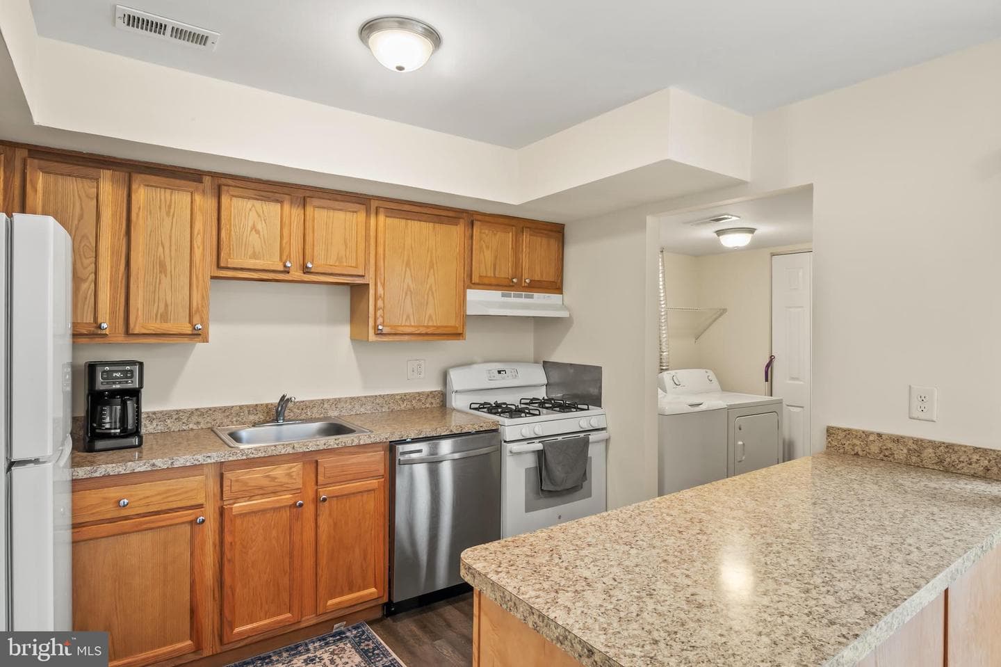 6419 Lamplighter Ridge photo 9