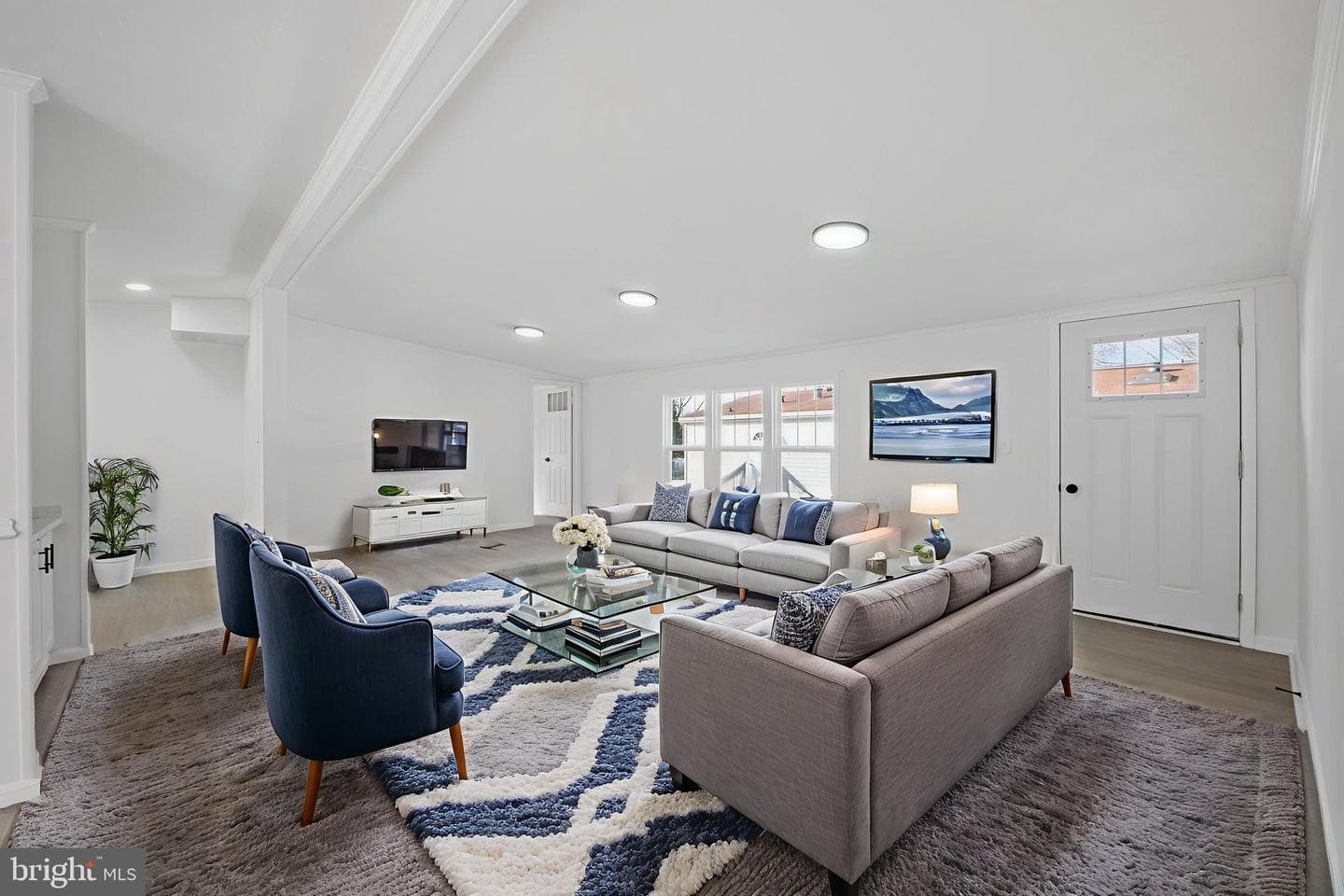 402 Boones Drive photo 13