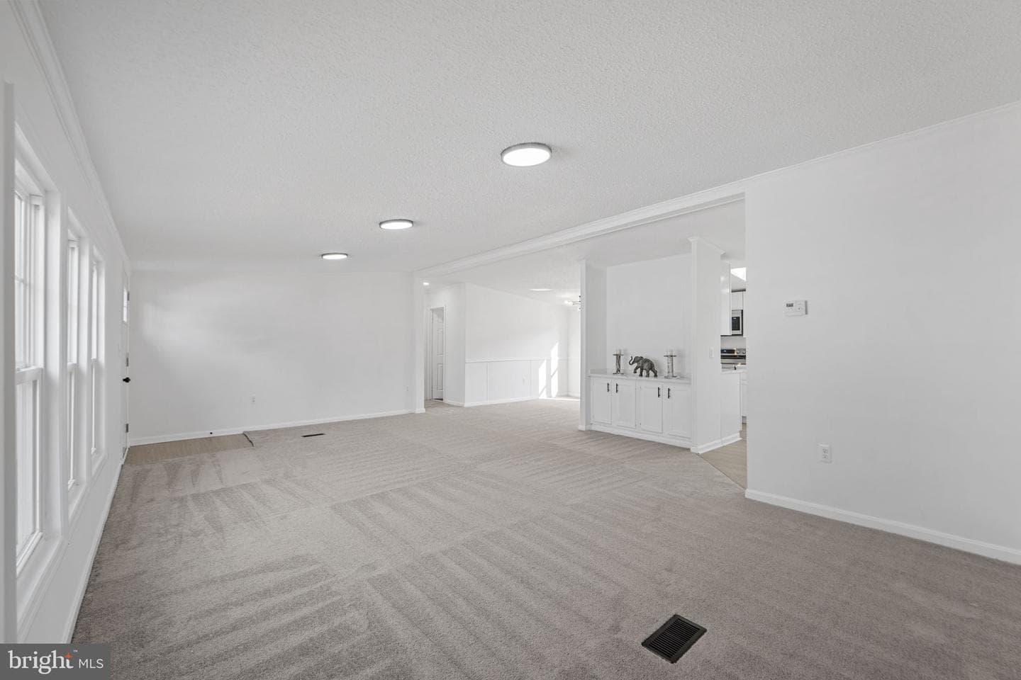 402 Boones Drive photo 9