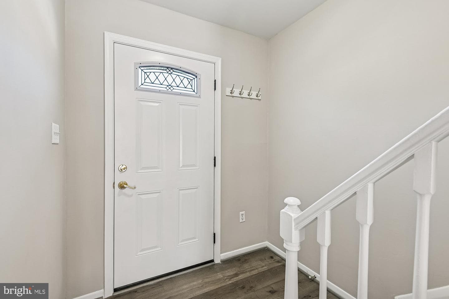 1753 Castleford Square photo 4