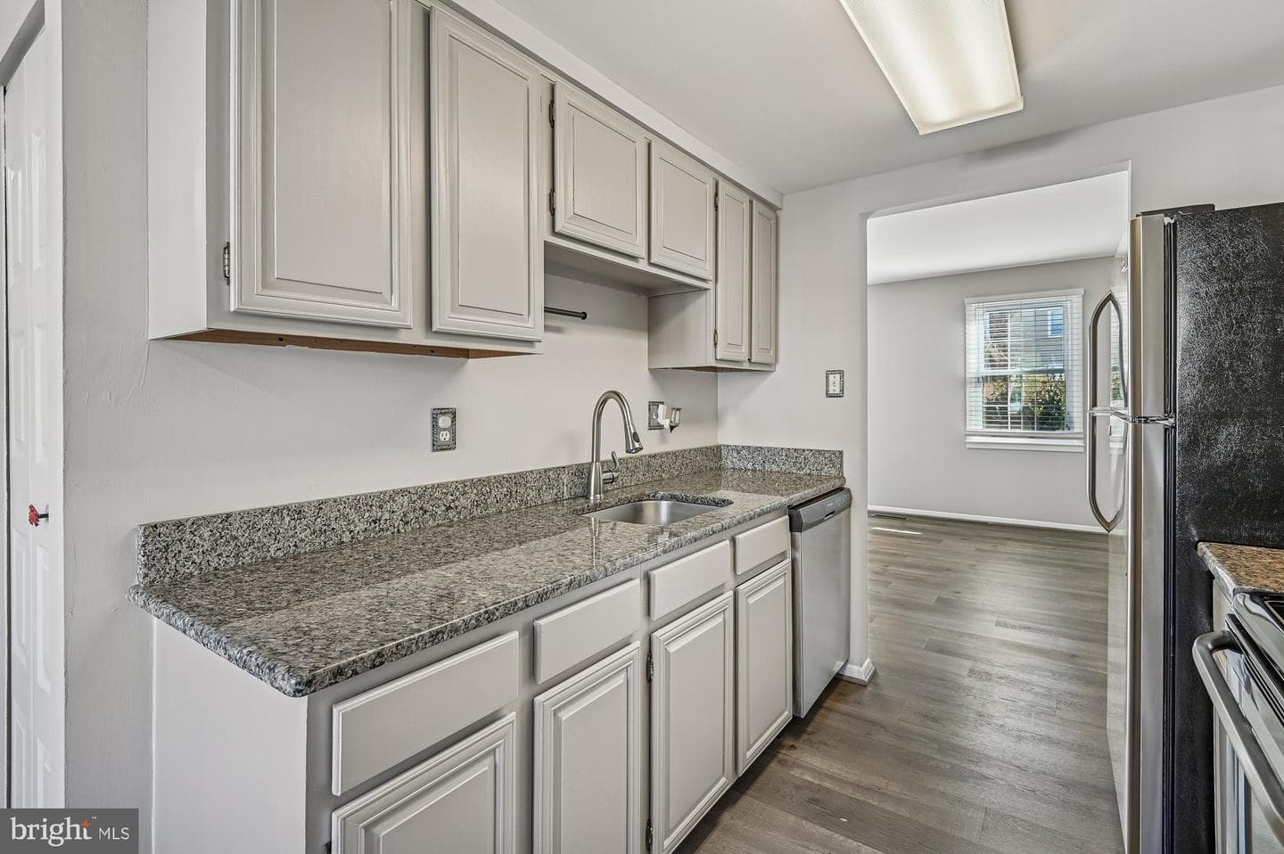 1753 Castleford Square photo 9