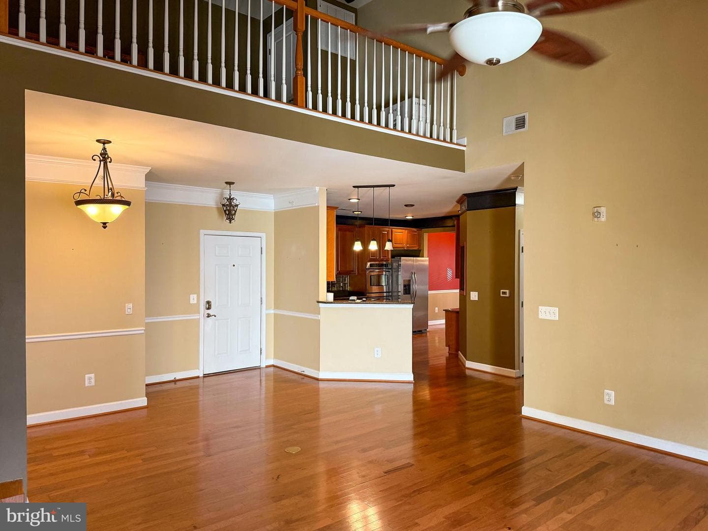 1518 Enyart Way #301 photo 2