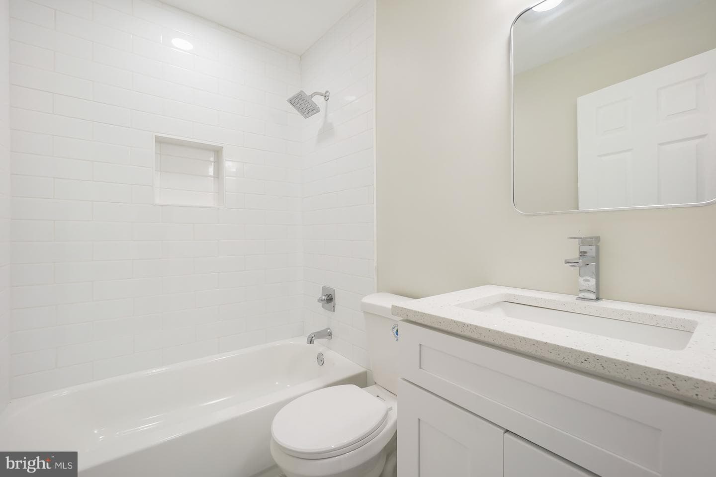 1546 Ridgely Drive photo 28