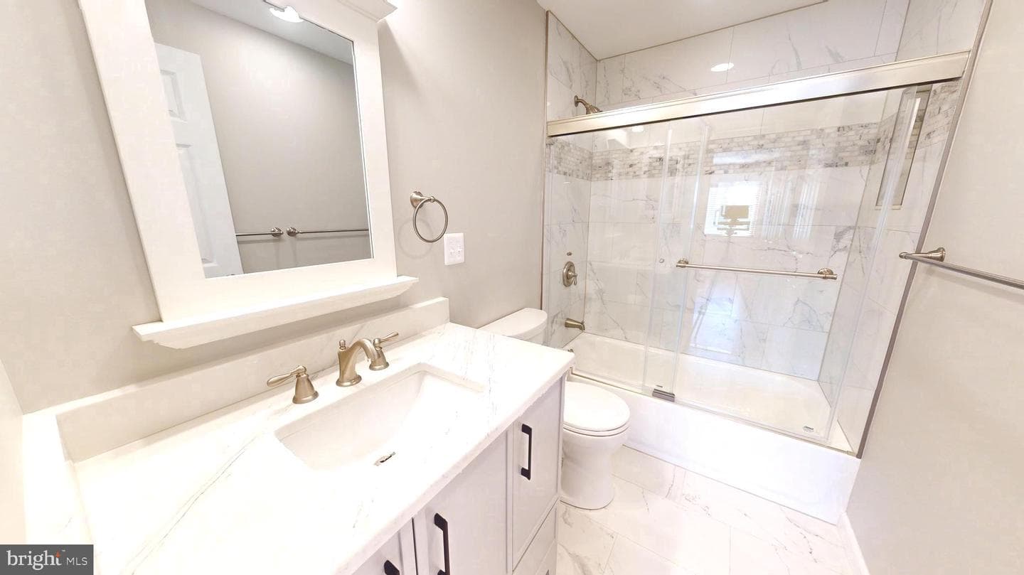 1717 Aberdeen Court photo 18