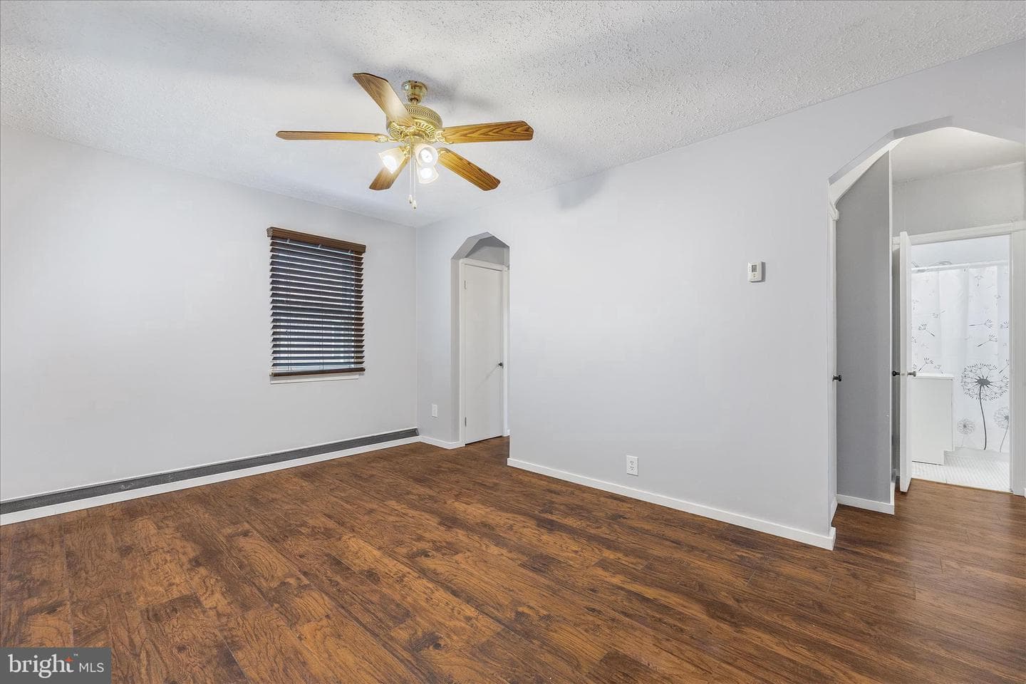 211 Georgia Avenue NE photo 10