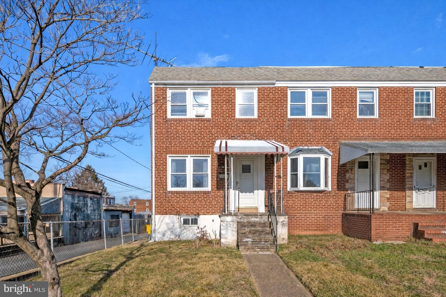 336 Arden Rd W