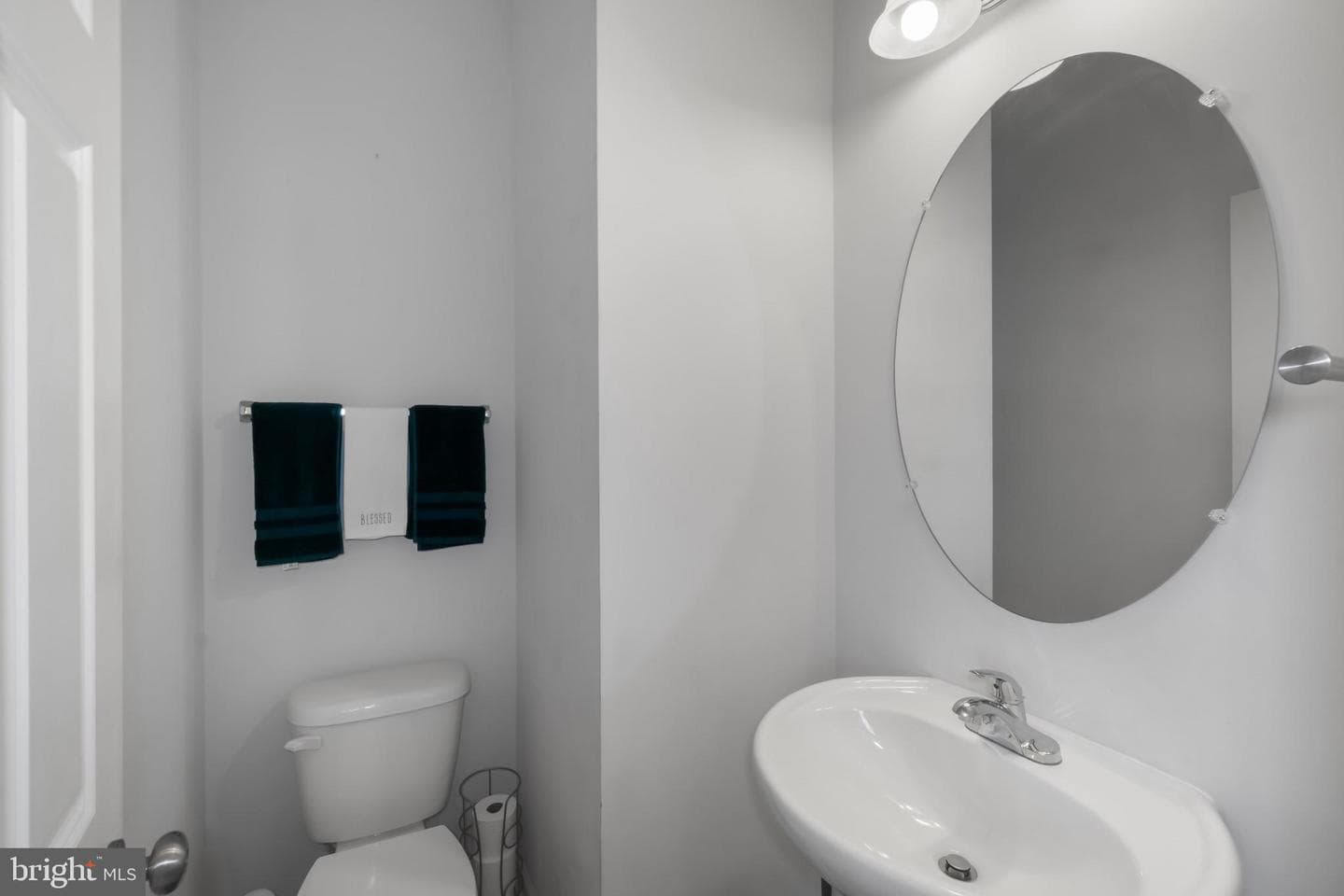7510 Resch Loop photo 6