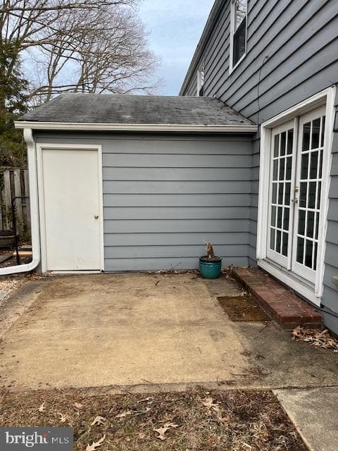 738 Ticonderoga Avenue photo 22