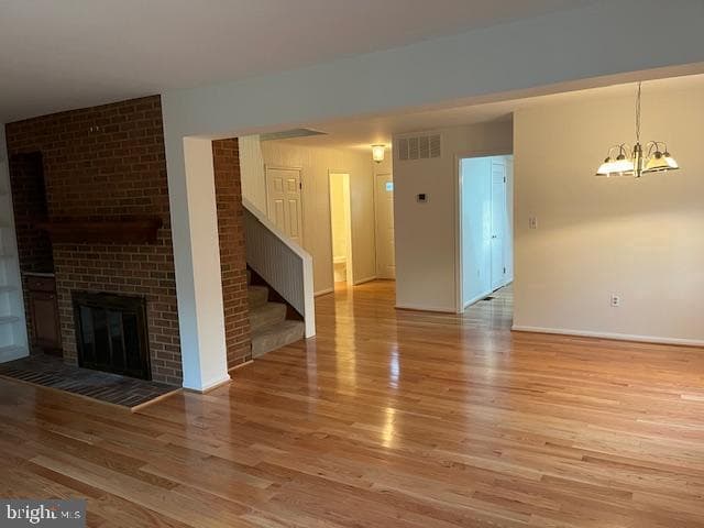 738 Ticonderoga Avenue photo 5