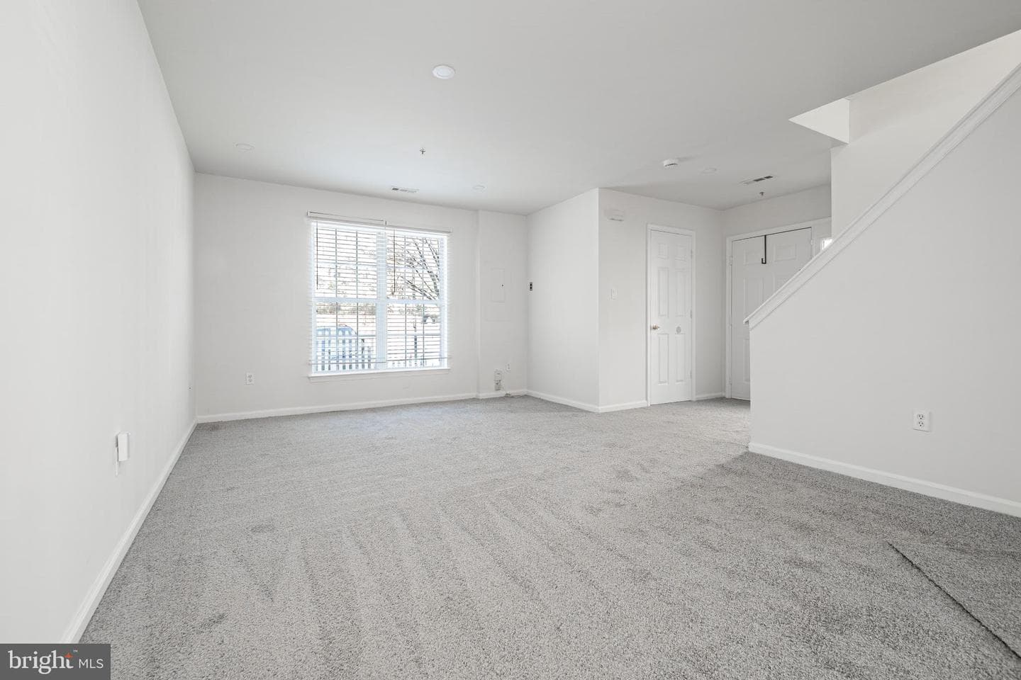 1814 Watch House Circle N photo 3