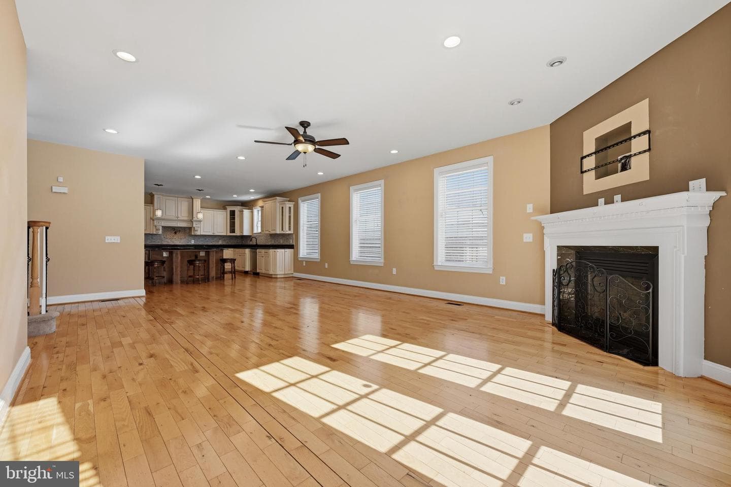 2123 Beach photo 15