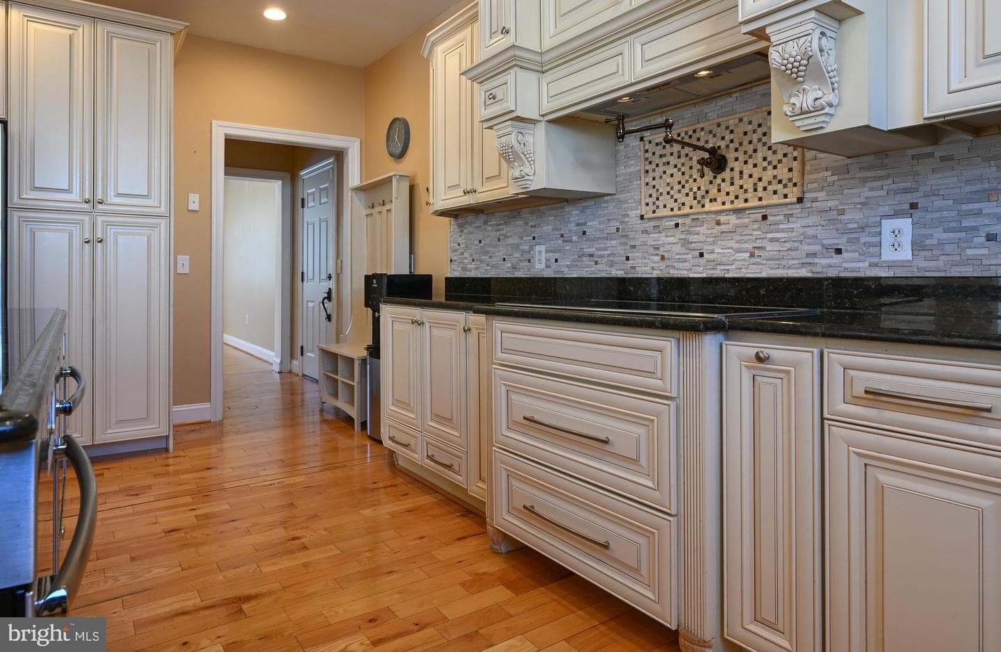 2123 Beach photo 9