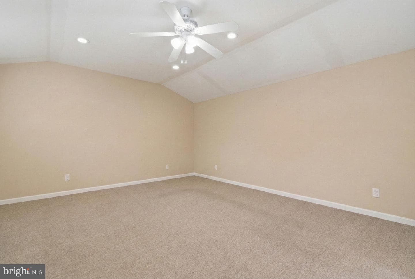 1746 Underwood Road photo 37