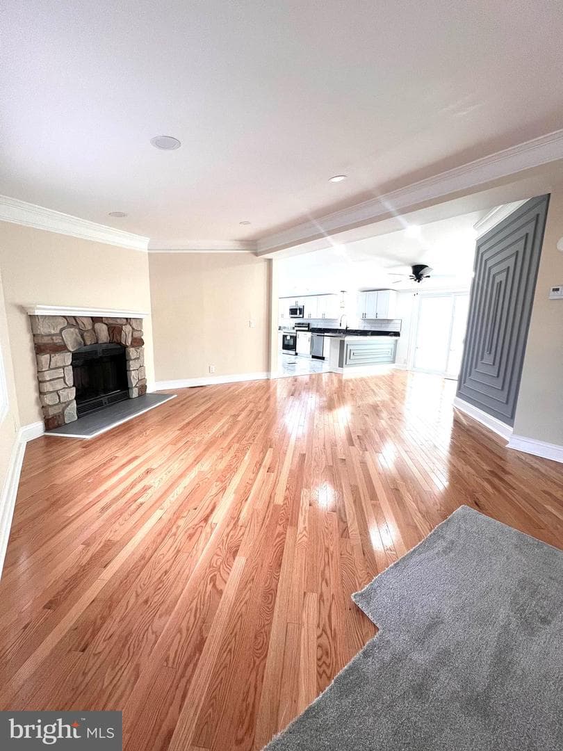 1509 Flanders Lane #l photo 4