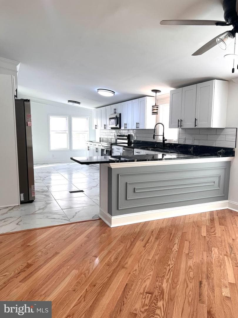 1509 Flanders Lane #l photo 7