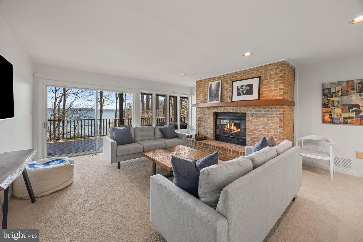 1306 Saint Pauls Way photo 23