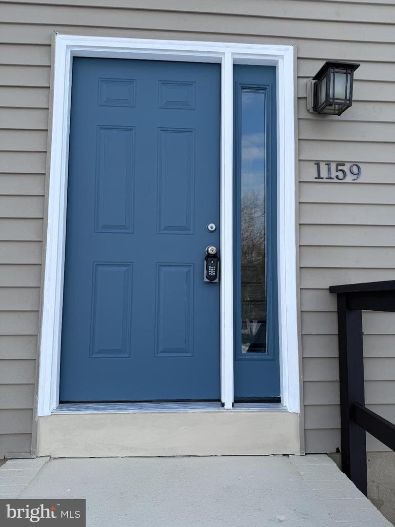 1159 Greenhill Road photo 2