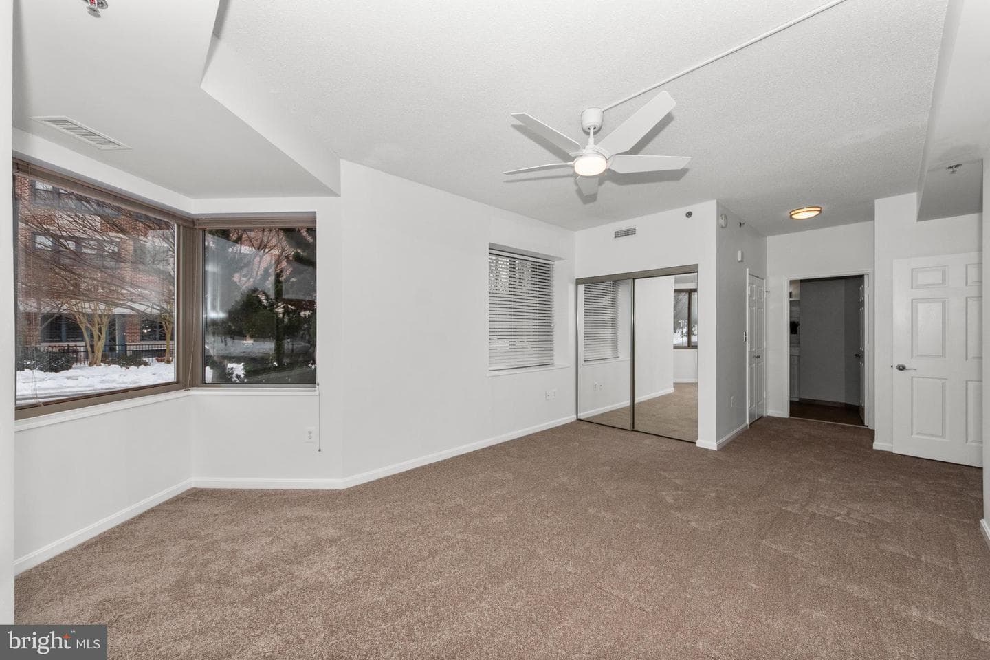 940 Astern Way #102a photo 27