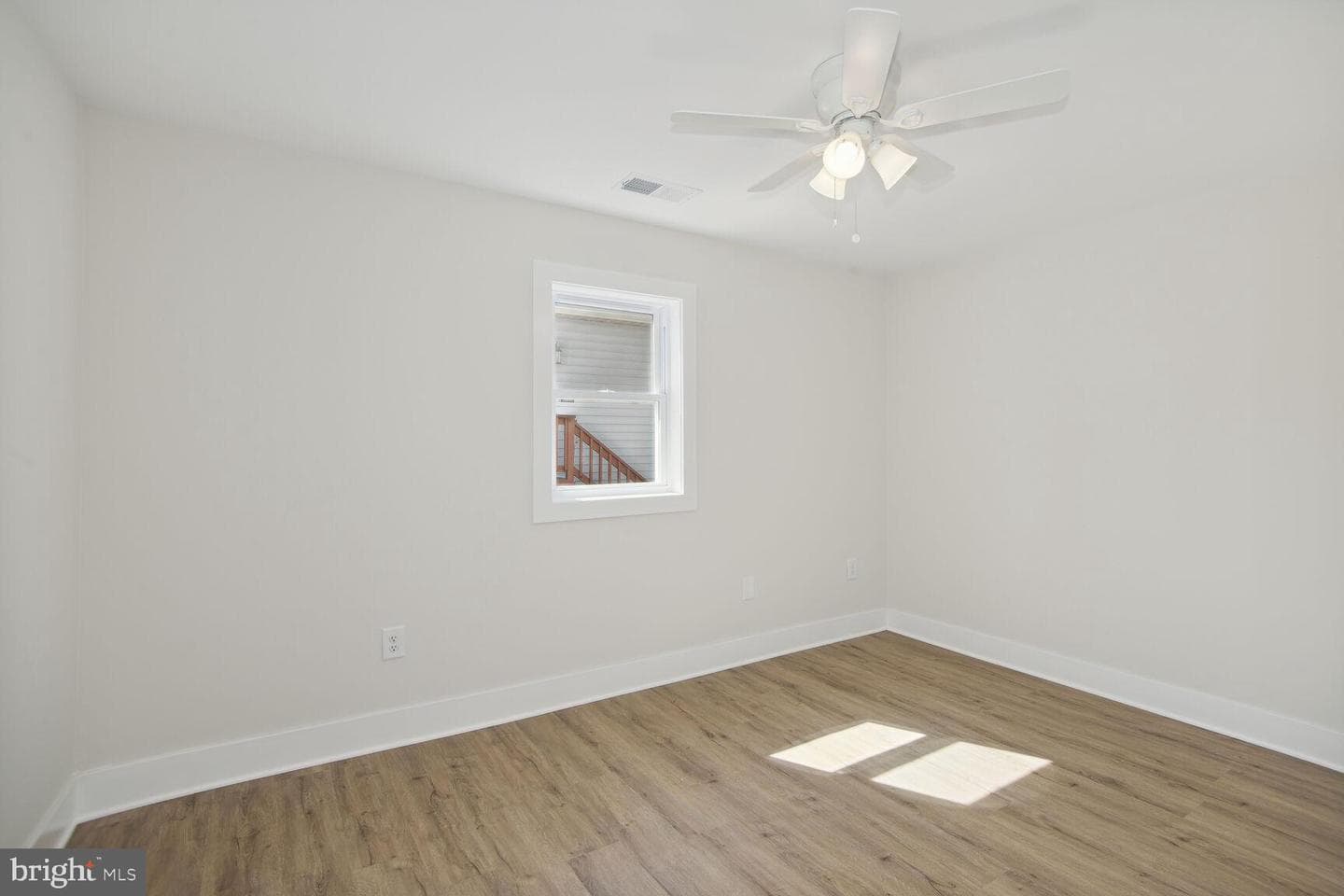 8012 Catherine Avenue photo 8