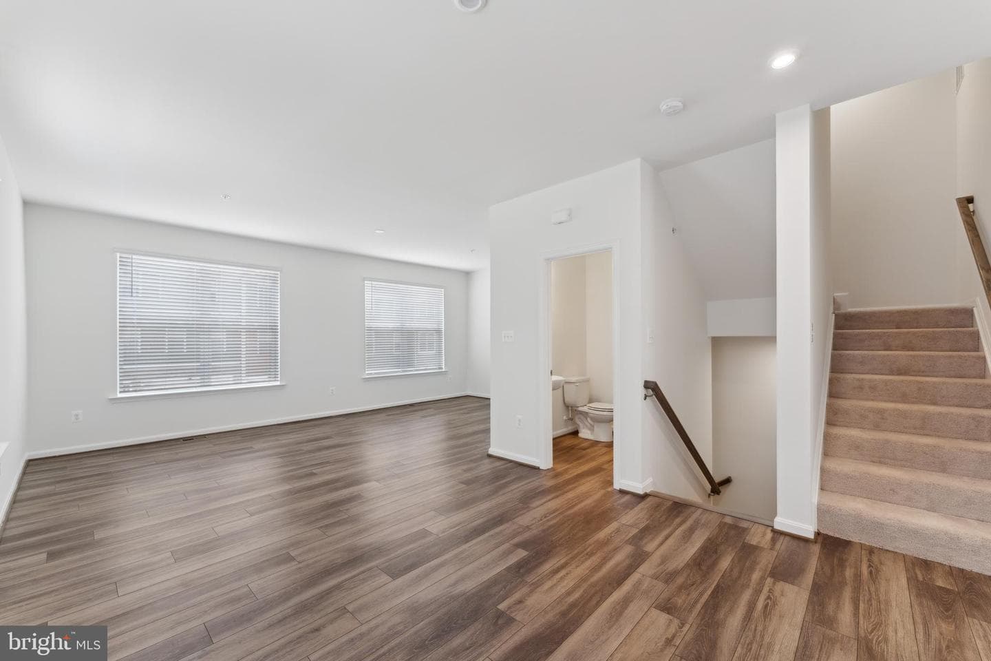 225 Jenkins Way photo 13