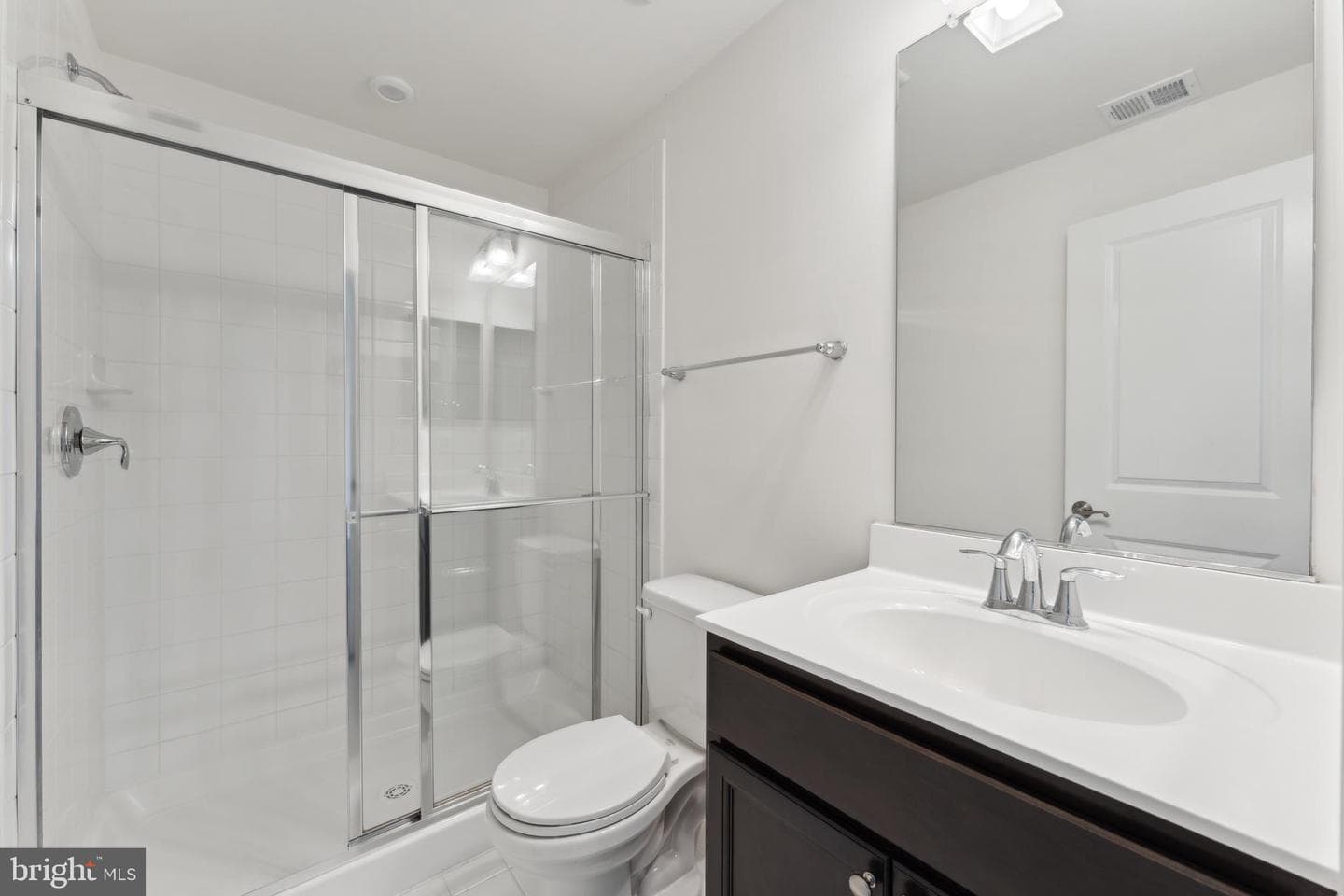 225 Jenkins Way photo 8