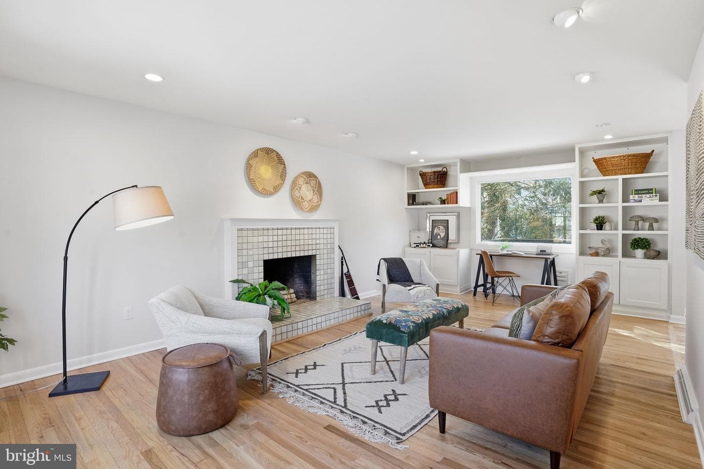 1703 Nimitz Drive photo 4