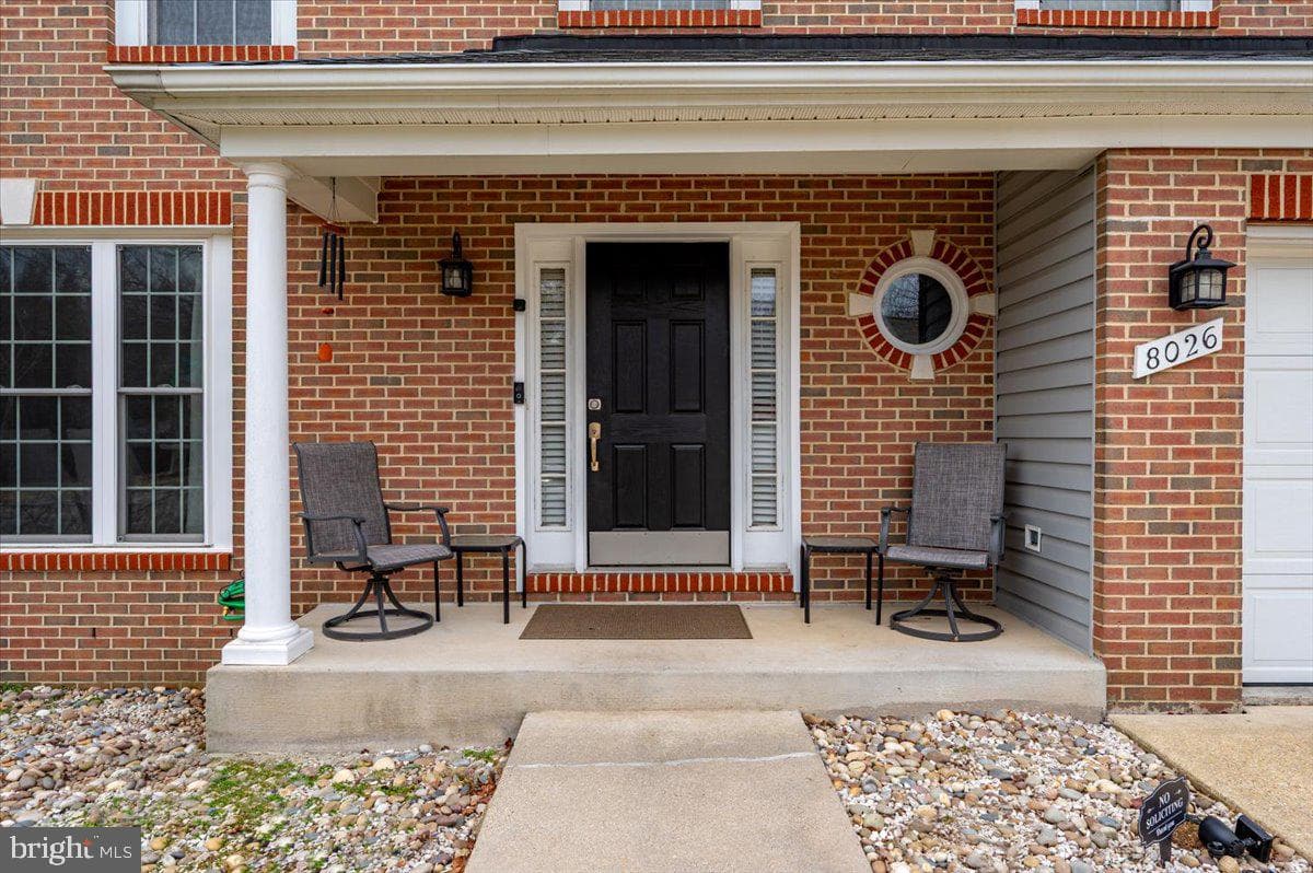 8026 Moss Bank Drive photo 4