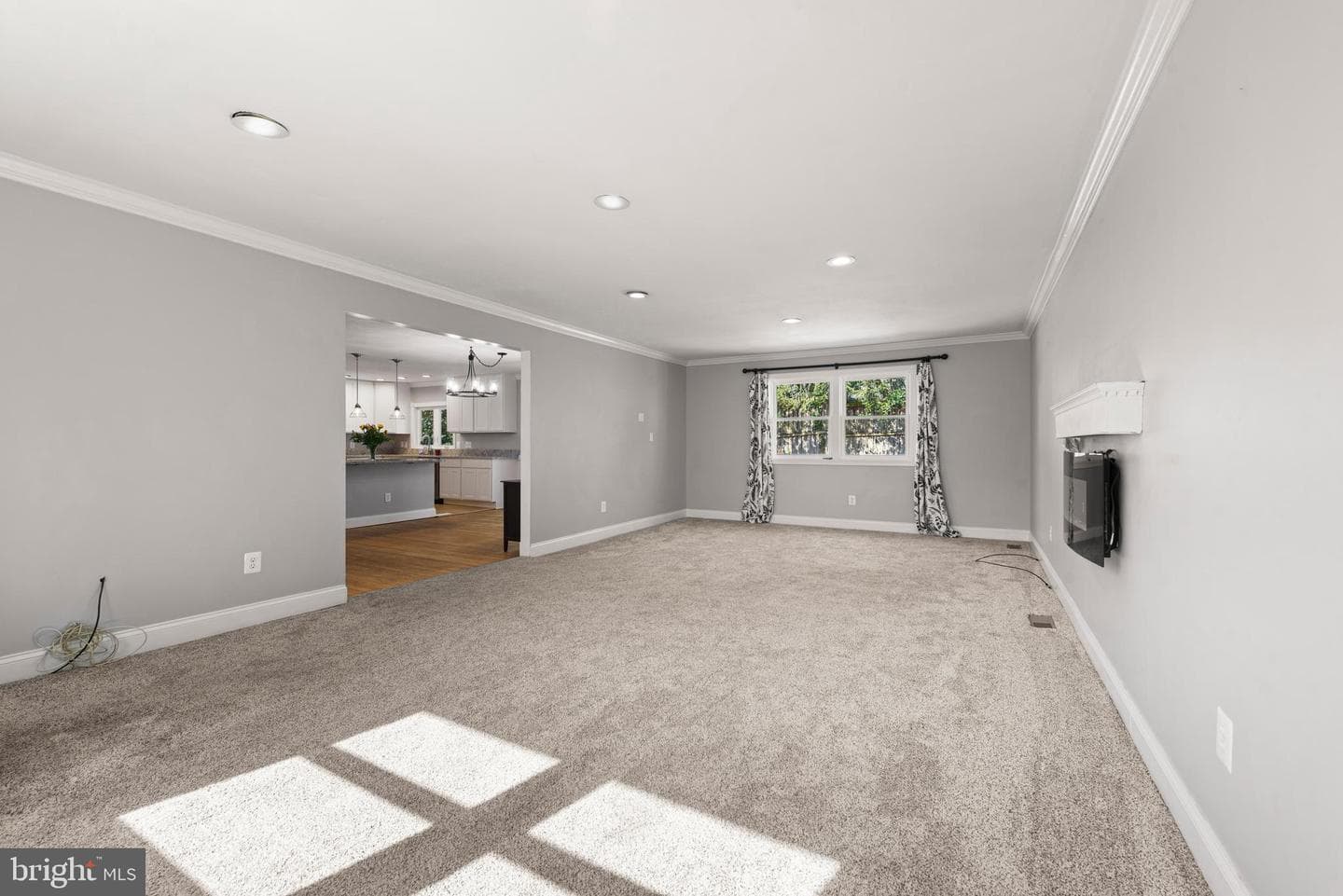 762 Benfield Boulevard photo 16