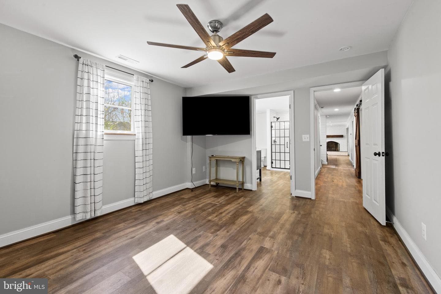762 Benfield Boulevard photo 31