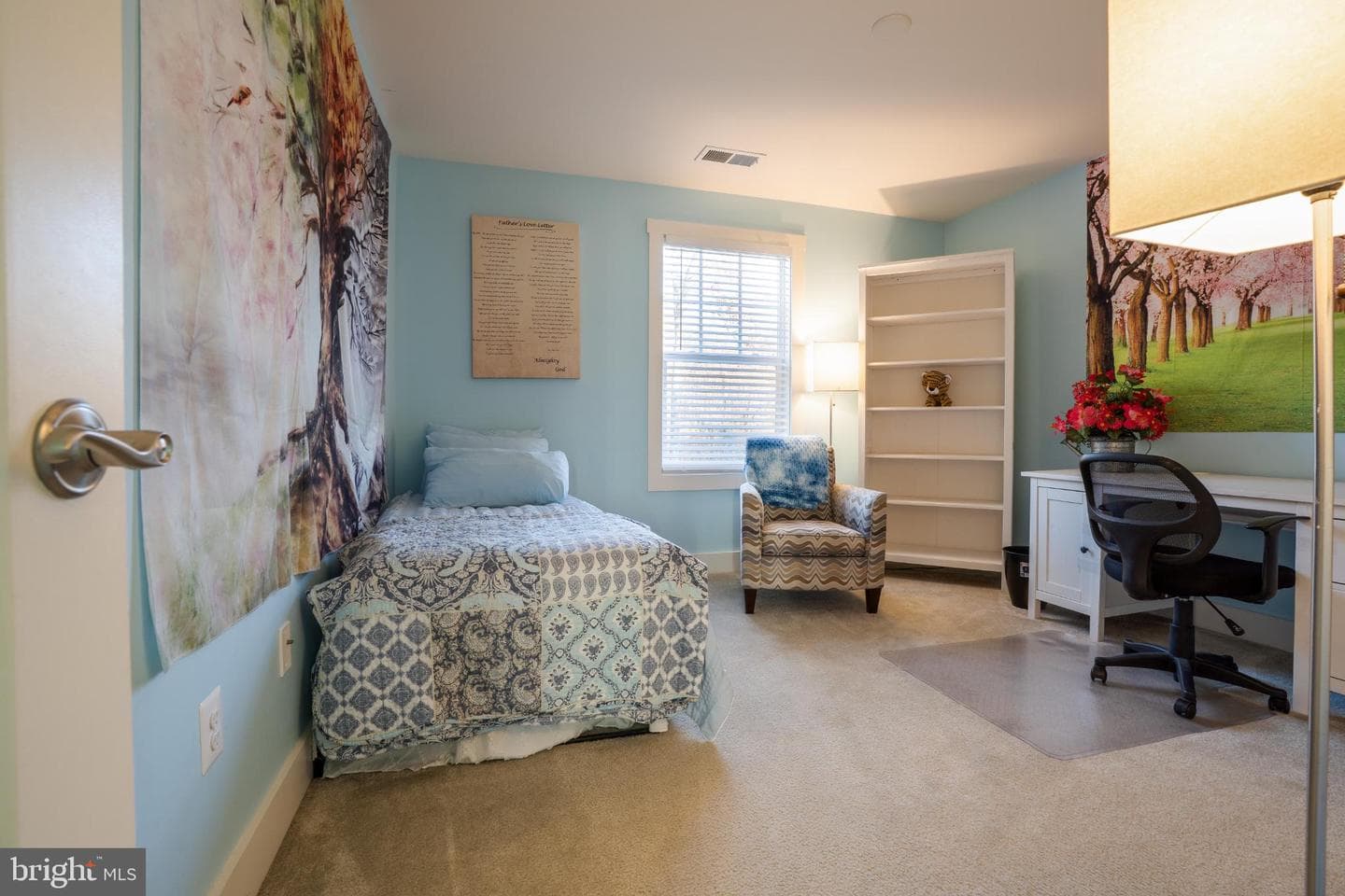 578 Jersey Bronze Way photo 22