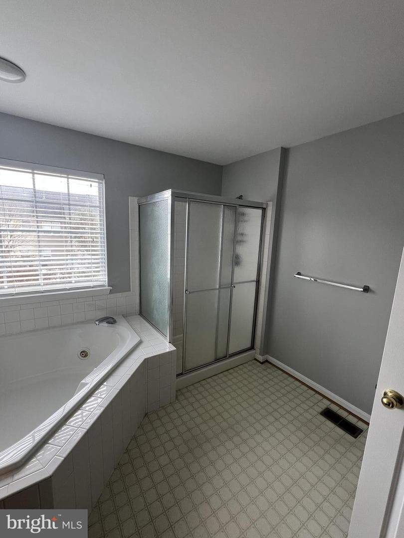 8157 Poinsett Terrace photo 21