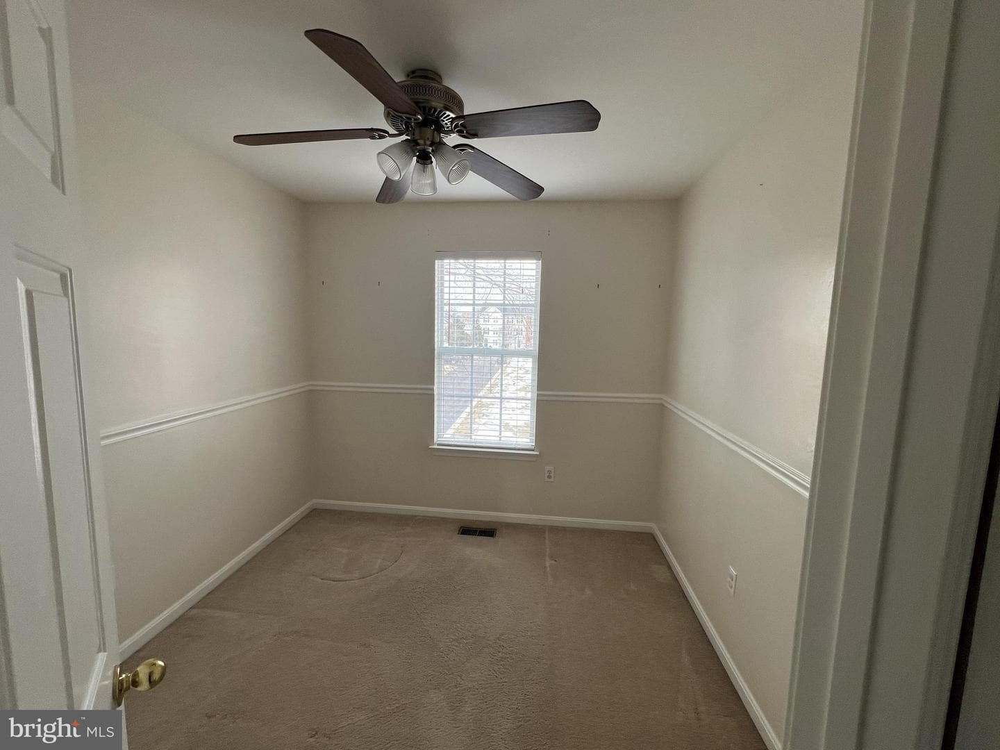 8157 Poinsett Terrace photo 27