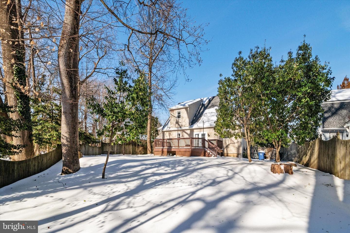 1040 Hyde Park Drive photo 31