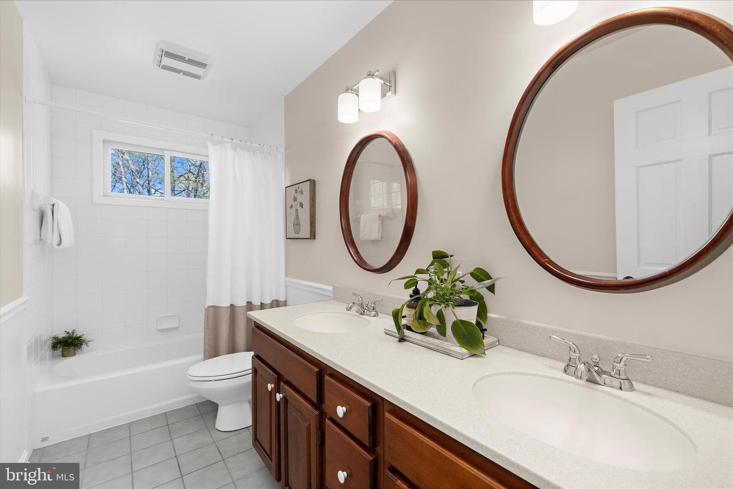 1050 Garywood Lane photo 32