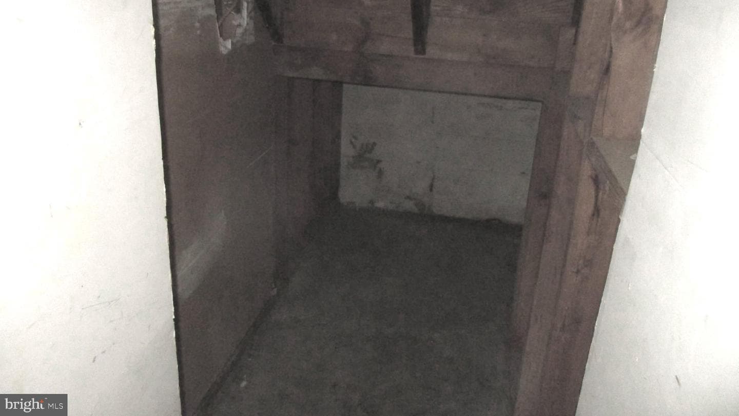 391 Hilltop Lane photo 33