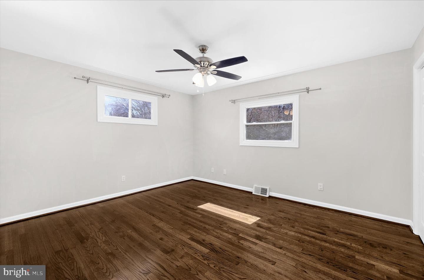 251 Scotts Manor Drive photo 23
