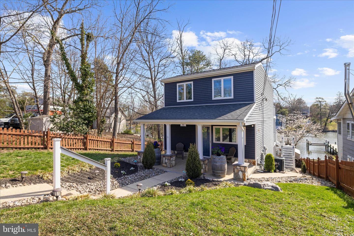 787 Powhatan Beach Road photo 17
