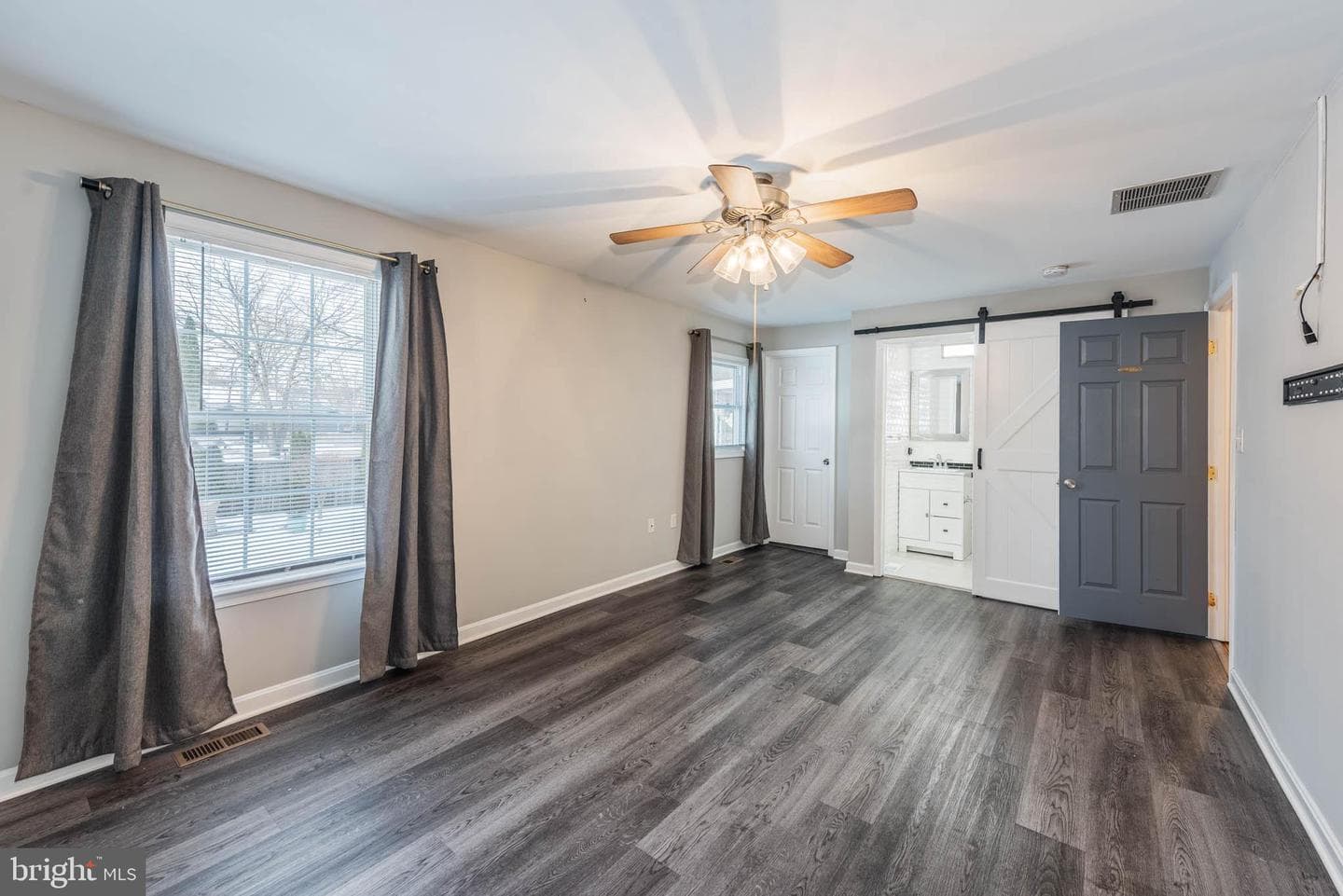 398 Washington Avenue photo 14
