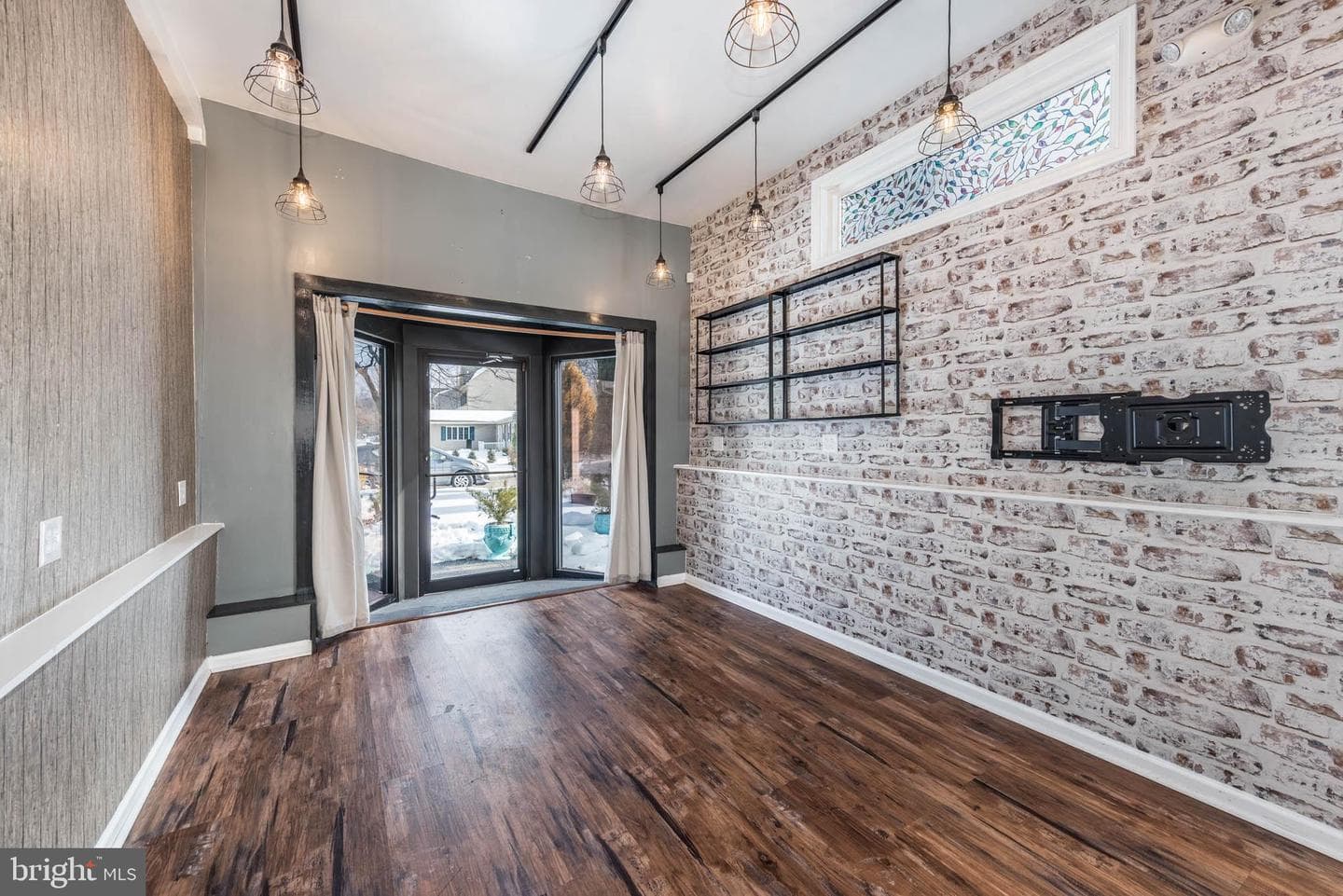 398 Washington Avenue photo 34